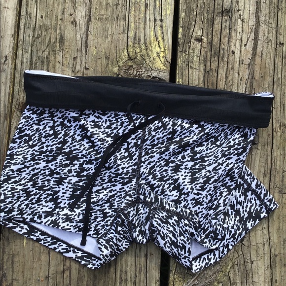 Nike 3” Pronto Essentials Running Shorts - Picture 5 of 6
